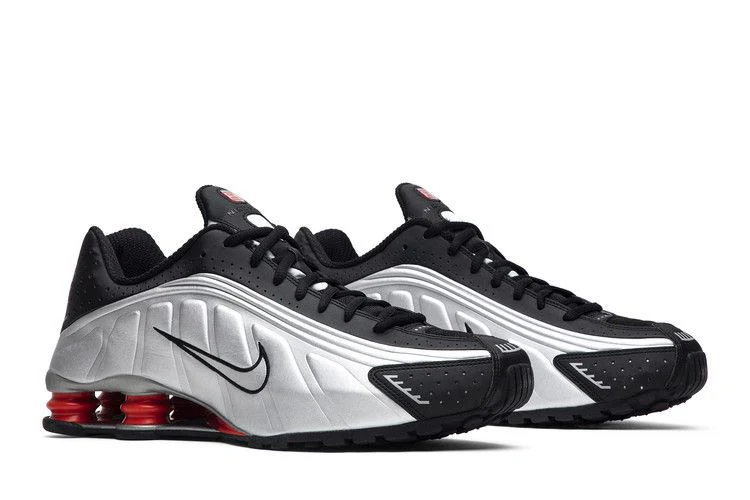 Nike Shox R4 Black Metallic Silver (2018/2024) – Image 3