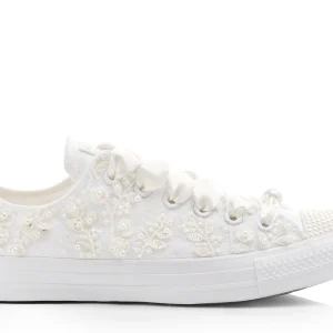 Pearl-Embellished Wedding Converse Sneakers: Elegant Bridal Shoes with a Touch of Glamour