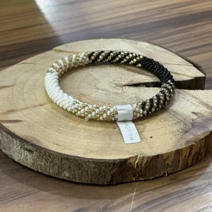Bracelet en perles népalaises, Maison Kizo