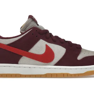 Nike SB Dunk Low Skate Like A Girl Bordeaux