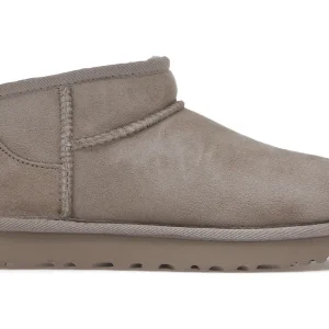 UGG Classic Ultra Mini Boot Goat
