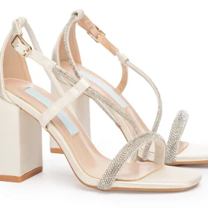Crystal Embellished Ivory Block Heel Sandals – Satin Bridal Shoes (8.5cm/3.3 inches) | Lovin Bridal Model Bellona